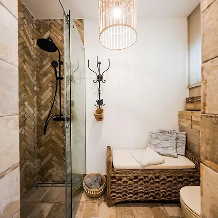 아파트 Ika Boutique Luxury *