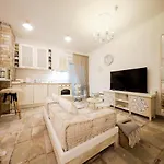 Ika Boutique Luxury Apartman