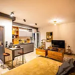 Ika Boutique Luxury *