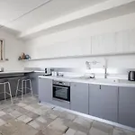 Ika Boutique Luxury Apartman *