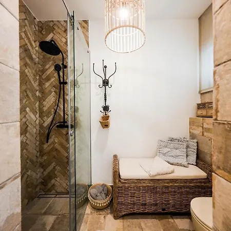 Ika Boutique Luxury Apartament