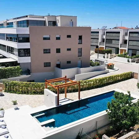 Ika Boutique Luxury * Ζαντάρ