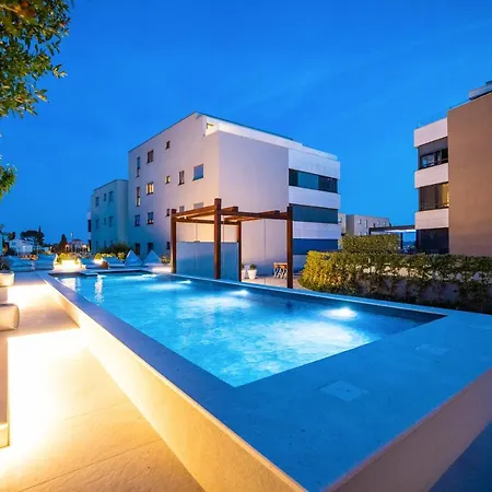 Ika Boutique Luxury Apartment