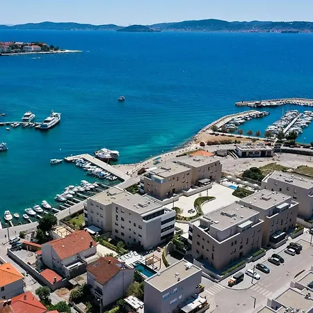 Ika Boutique Luxury Ζαντάρ