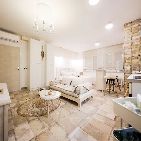 Ika Boutique Luxury Ζαντάρ