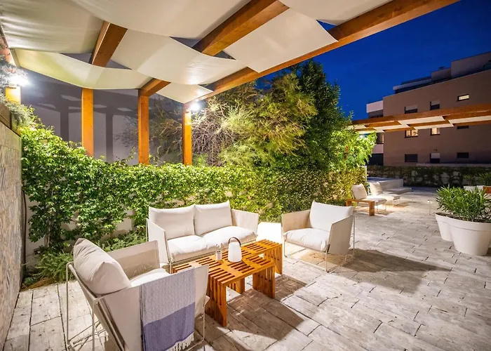 Ika Boutique Luxury Apartmán *